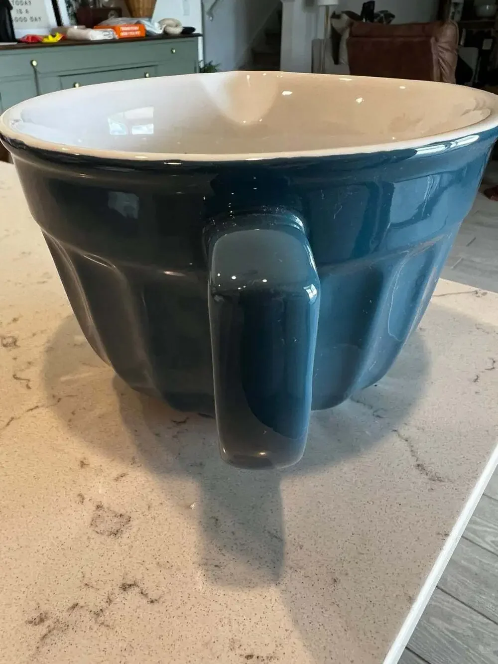 N/A mixing bowl